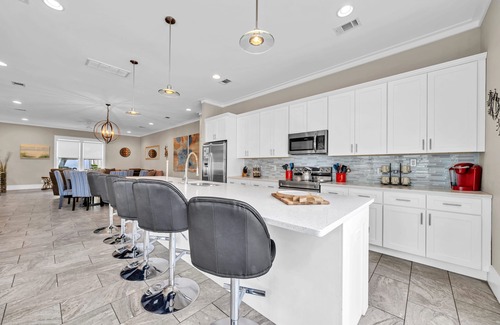 Emerald Waters Village House | Pets Welcome! Beautiful Emerald Waters Home, 2 Community Pools, Pvt Pool!