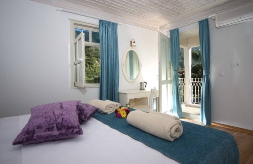 Icmeler Hotel | Petunya Konak - Boutique Class