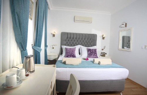 Icmeler Hotel | Petunya Konak - Boutique Class