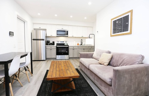 Petworth Bed & Breakfast | Petworth Luxury Unit with Modern Comforts