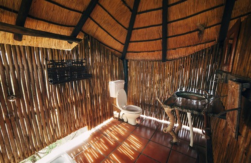 Thorny Bush Game Reserve House | Pezulu Tree House Lodge