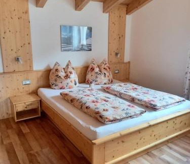 Sluderno House | Pferdehof Ansteingut