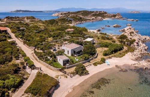 La Maddalena Villa | Pgs Immobiliare srls Villa Katia