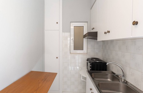 Chalcis Apartment | Phaedrus Living Xalkida Sunlit Marron