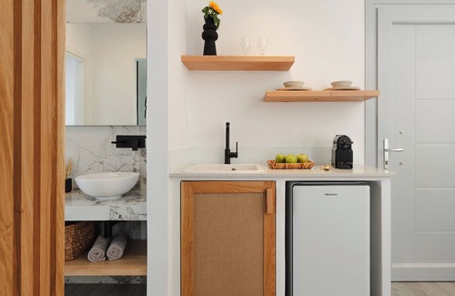 Agios Prokopios Apartment | Phaistos Suites