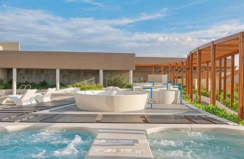 Suoi Nuoc Beach Hotel | Phan Nguyên Mandala Mũi Né