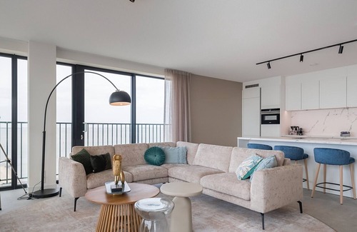 Breskens Apartment | Pharos Penthouse Sky