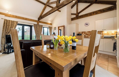 Beccles Cottage | PHEASANT, pet friendly, character holiday cottage in Wheatacre