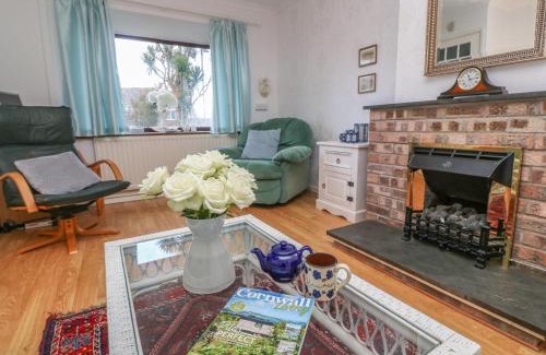 Maenporth House | Phenests