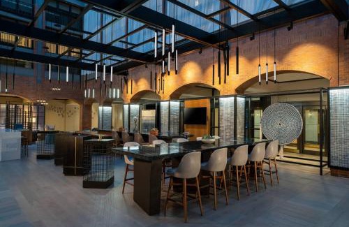 Society Hill Hotel | Philadelphia Marriott Old City