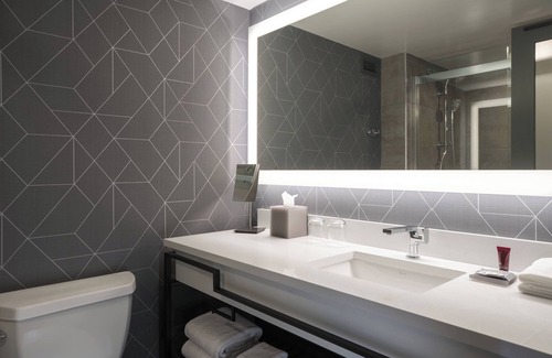 Society Hill Hotel | Philadelphia Marriott Old City