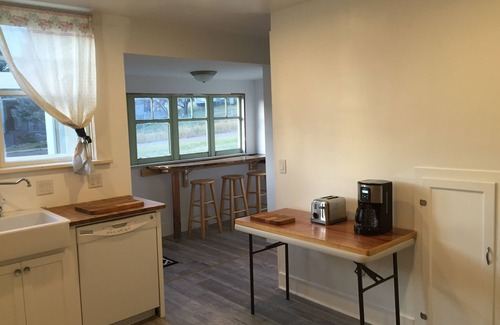 Philipsburg House | PHILIPSBURG NOB HILL HOUSE 2 BEDROOM 1 BATH