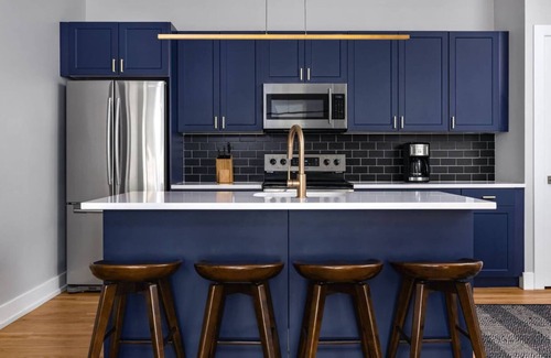 Fishtown Apartment | Philly A Colorful Urban Oasis
