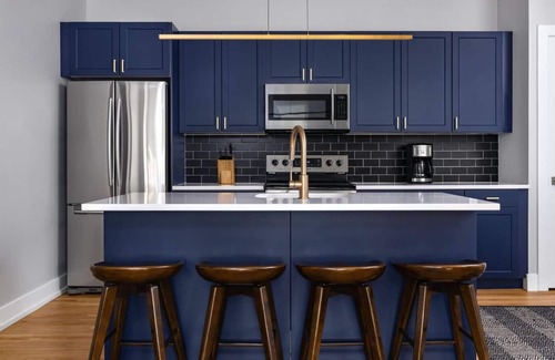 Fishtown Apartment | Philly s Artful Retreat