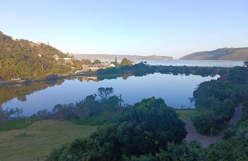 Knysna House | Phoenix 34South