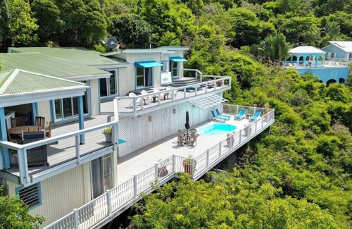 Rendezvous & Ditleff House | Phoenix By The Sea - St. John