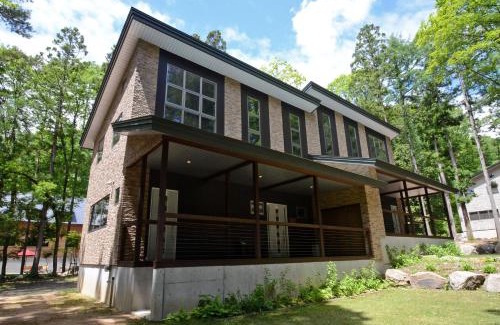 Happo Ski Chalet | Phoenix Chalets by HHG