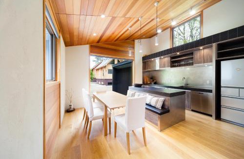 Happo Ski Chalet | Phoenix Cocoon by HHG