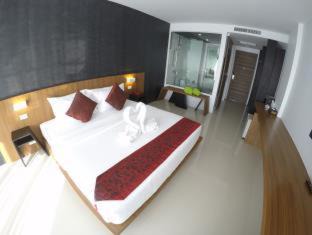 Patong Hotel | Phoenix Grand Patong