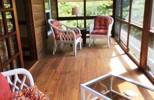 Antoneys Cay House | Phoenix House