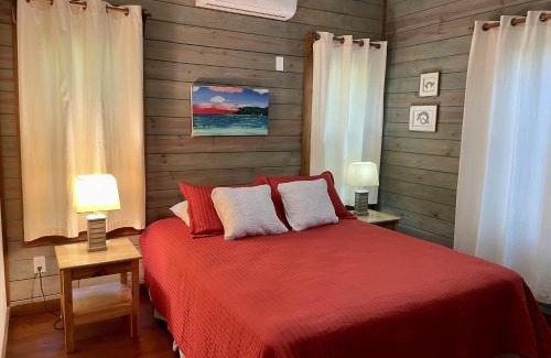 Antoneys Cay House | Phoenix House