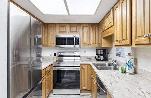 Orange Beach House | Phoenix II Beachfront Condos