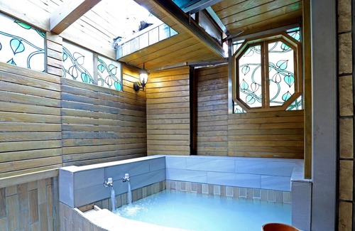Beitou Hotel | Phoenix Pavilion Hot Spring Hotel