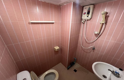 Chan Kasem Hotel | Phongsathon Mansion