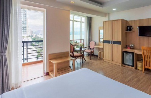 Tran Phu Beach Hotel | Phu Quy Hotel