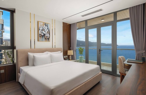 Son Tra Hotel | PHUC LONG LUXURY DANANG