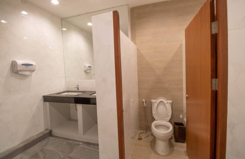 Nai Harn Hotel | Phuket La Siesta