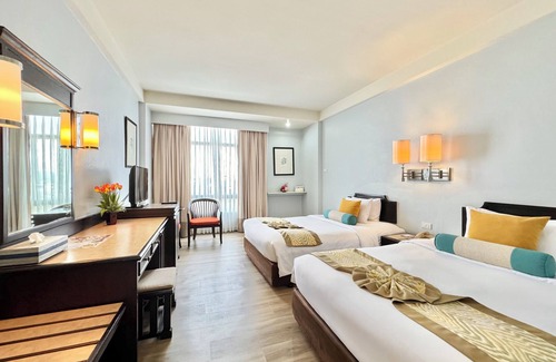 Ban Lo Long Hotel | Phuket Merlin Hotel