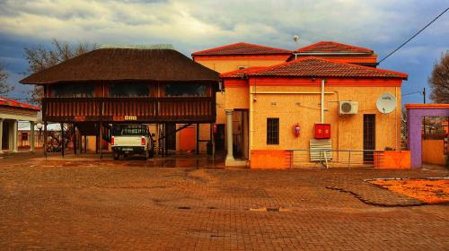 Trompsburg House | Phumelela Guesthouse