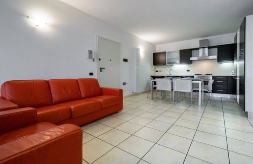 Pugliola Apartment | Piana di Solaro Modern Flatx4 & Swimming Pool