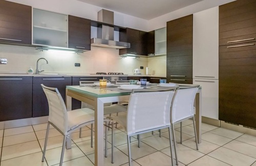 Pugliola Apartment | Piana di Solaro Modern Flatx4 & Swimming Pool