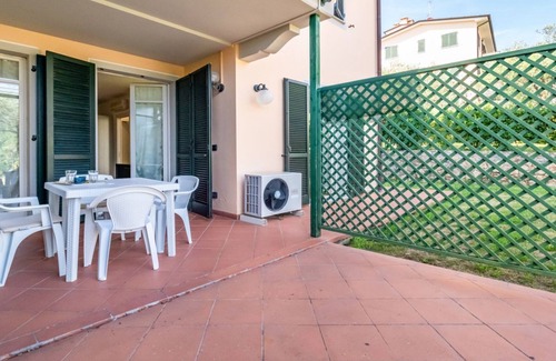 Pugliola Apartment | Piana di Solaro Modern Flatx4 & Swimming Pool