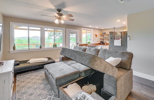 Pickens Cottage | Pickens Cottage ~ 5 Mi to Table Rock State Park!