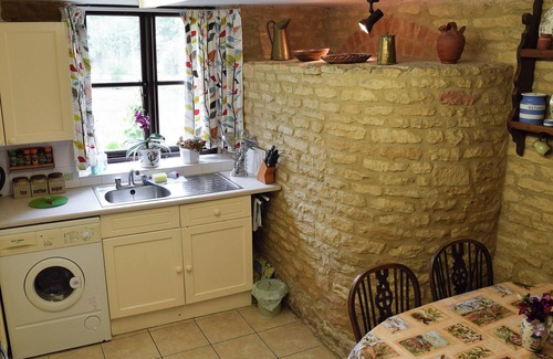 Chadlington Cottage | Picket Piece Cottage