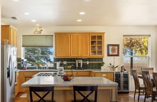 San Miguel House | Pickleball @ Casa De-Vine in Paso Robles Wine Country, 10 Acres w/Vineyard Views