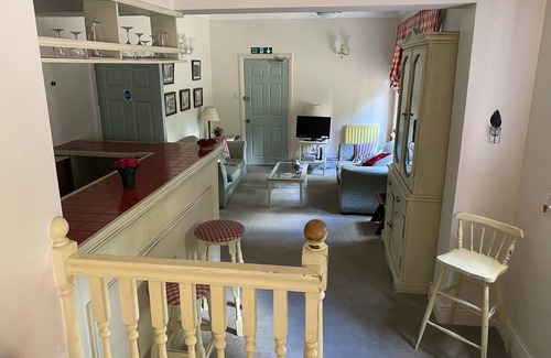 Headington House | Pickwicks Guest House