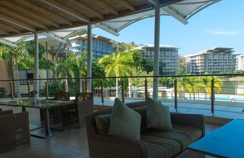 Nasugbu Apartment | Pico de Loro Beach and Country Club BrigbJac73br