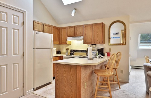 Killington Condo | Pico Mountain Condo E306 2 Bedroom Condo