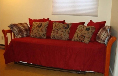 Killington House | Pico Mountain Resort Ski Chalet, Ski-on/Ski-Off, 4BR/2BA