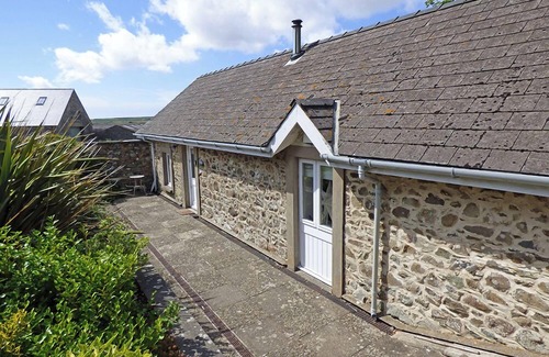 Solva House | Picture Cottage, Holiday Home Llanunwas, Solva, Sleeps 2, 1 bedrooms, bathrooms