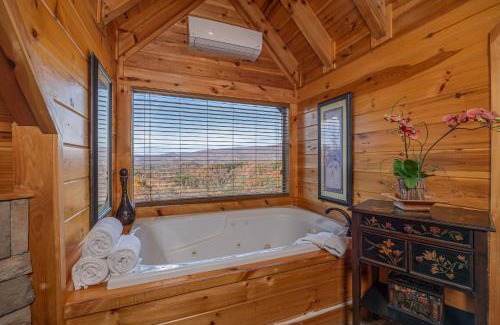 Pigeon Forge Ski Chalet | Picture Perfect by Eden Crest