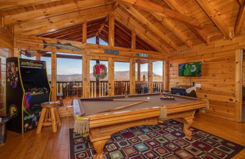 Pigeon Forge Ski Chalet | Picture Perfect by Eden Crest