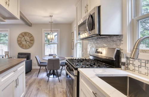 Southold Cottage | Picture perfect Southold cottage