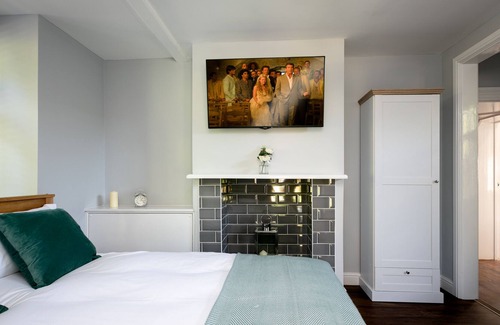 Royal Tunbridge Wells House | Picturesque Country Cottage