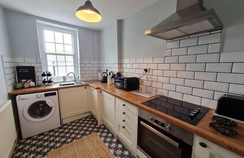 Pentrebach Cottage | Picturesque 2 BR Minors Cottage Nr Bike Park Wales