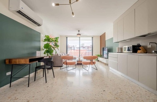 Santa Ana Apartment | Picturesque 2BR in Casco Antiguo